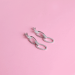 Load image into Gallery viewer, Oval Link Dangle Earrings