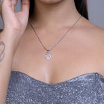 Load image into Gallery viewer, Queen of Hearts Pendent Set