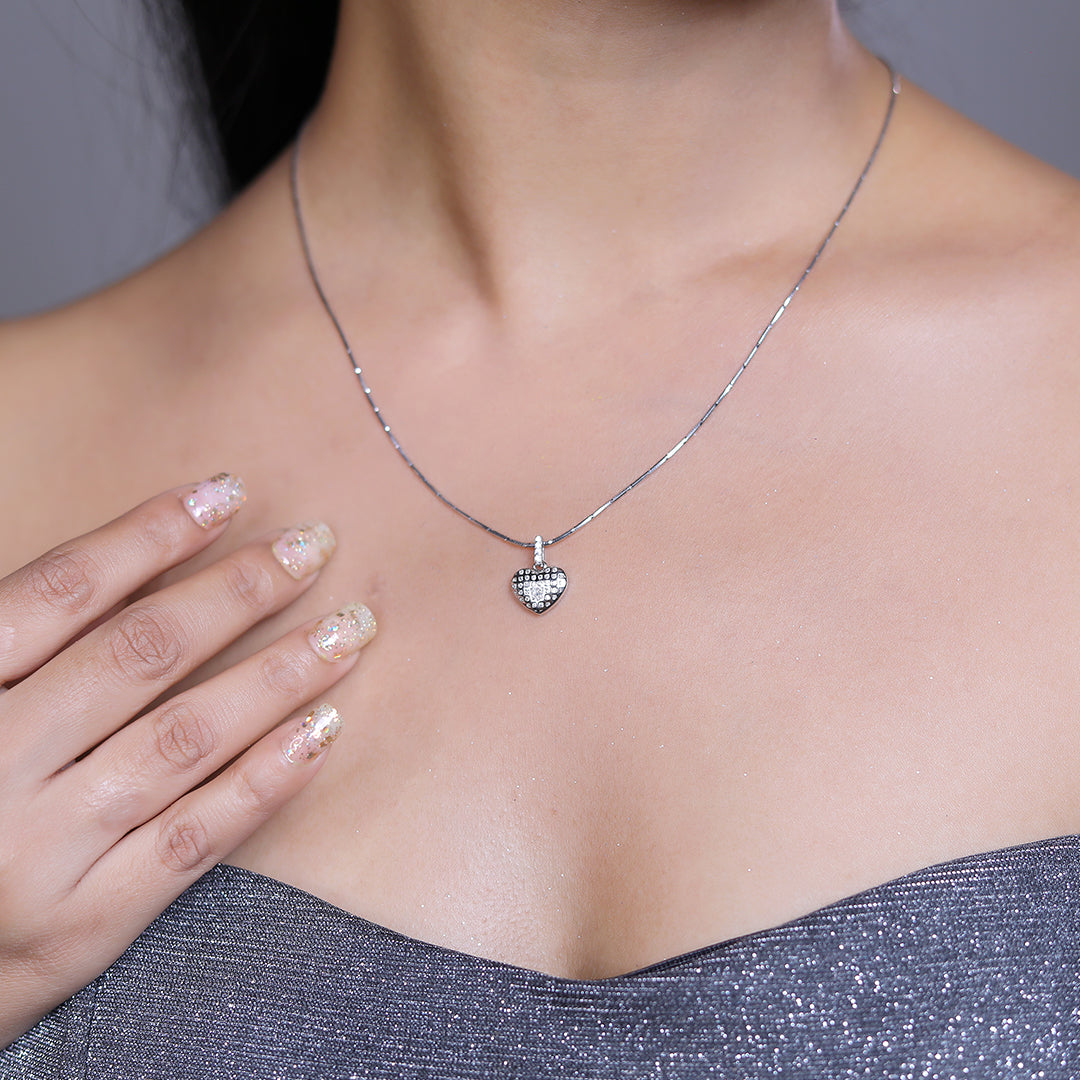 Dazzling Heart Grid Pendent Set