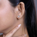 Load image into Gallery viewer, Dazzling Heart Grid Pendent Set
