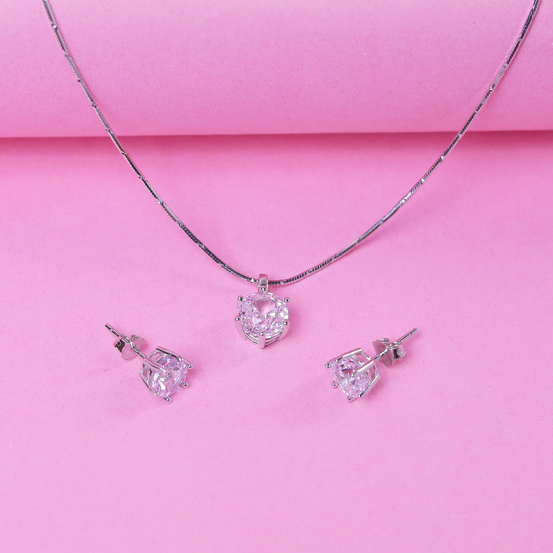 Round Solitaire Pendant Set