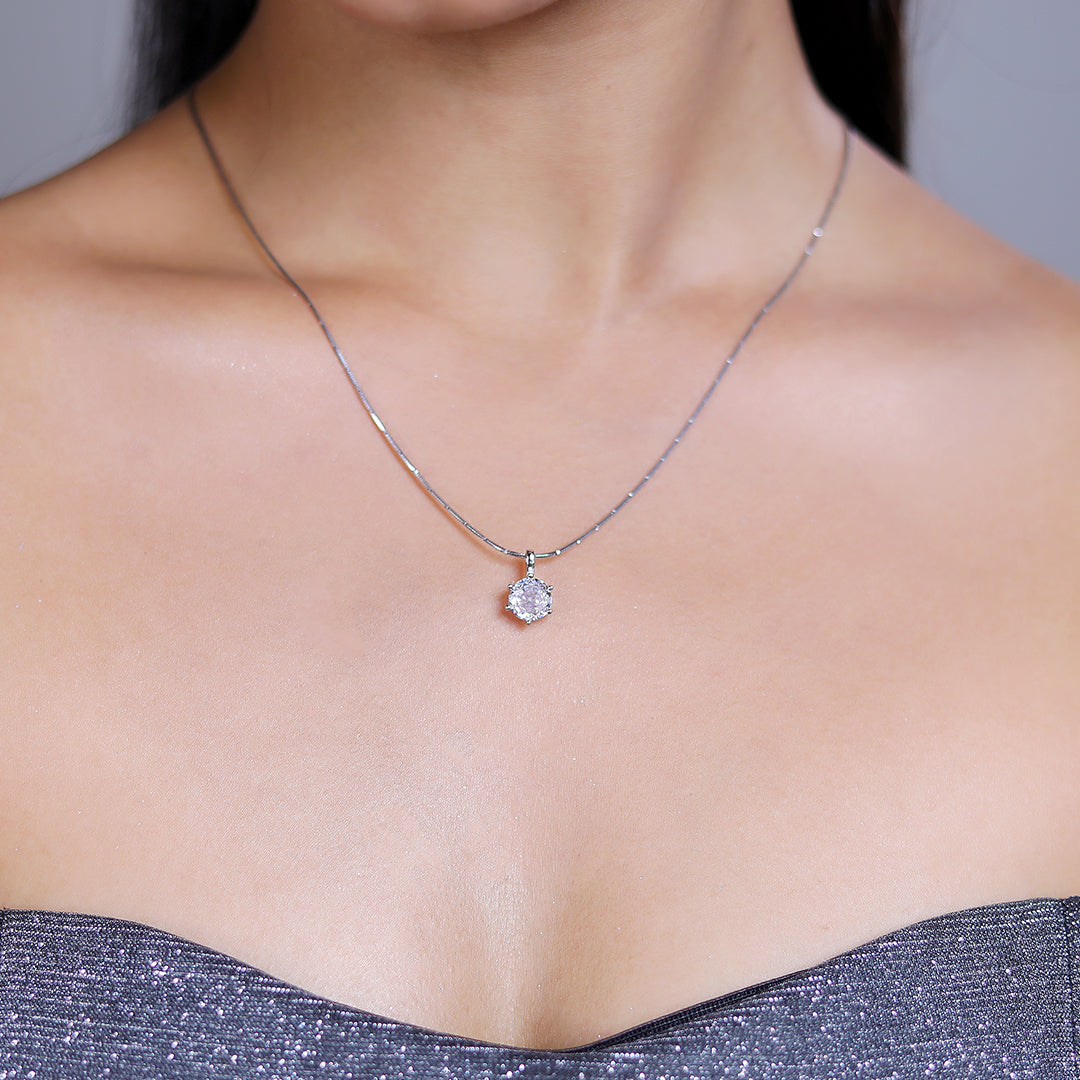 Round Solitaire Pendant Set